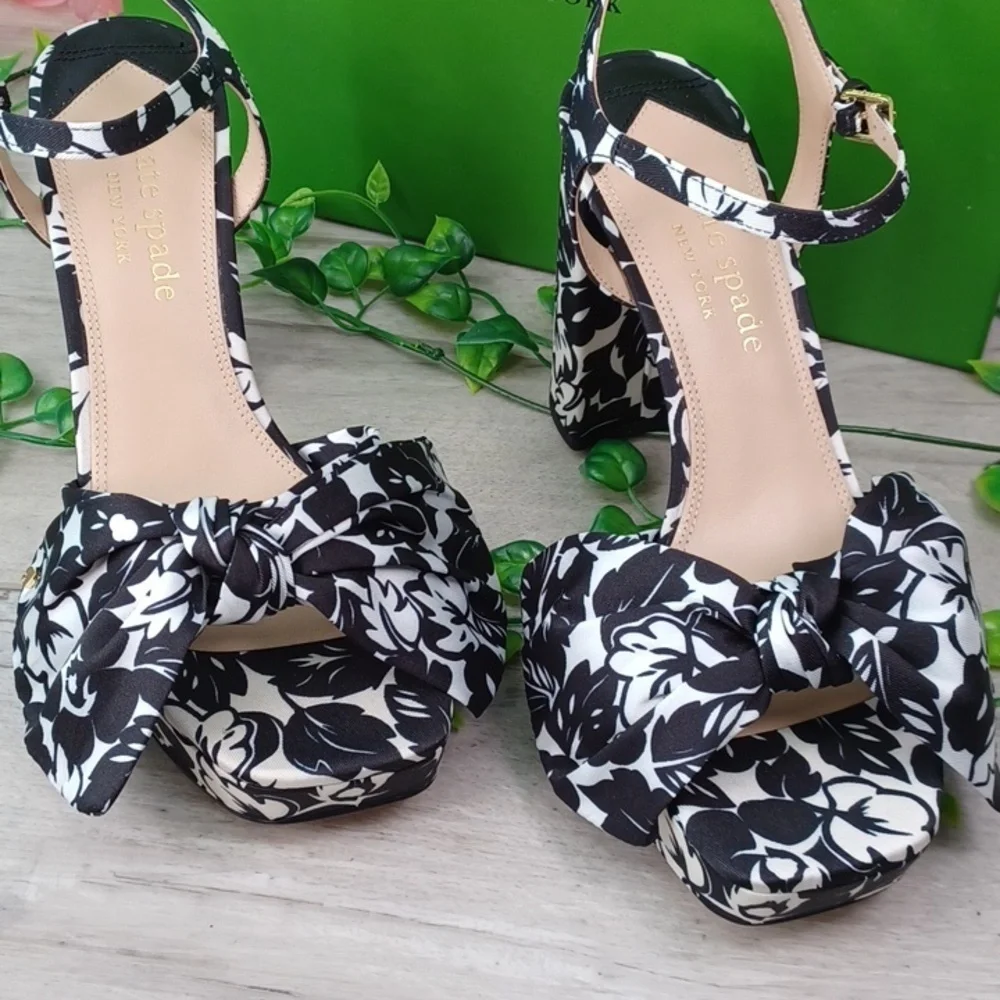 Kate Spade New York Lucie Tropical Foliage Floral Print Platform Sandals NIB